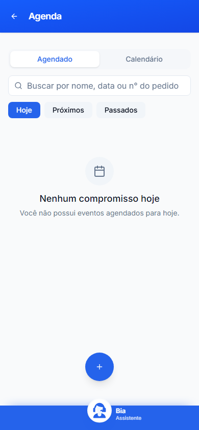 Agenda no celular, com dados inteiramente fictícios.