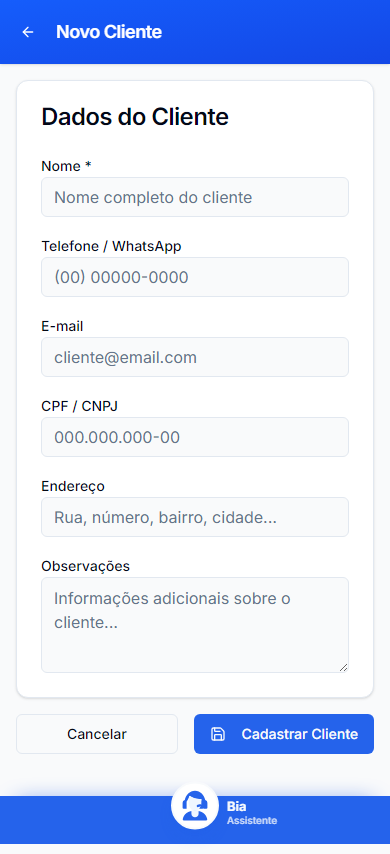 Formulário Novo Cliente no celular: nome, contato, documento, endereço, observações e ação de cadastro.