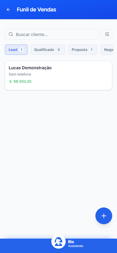 Funil de Vendas no celular, com dados inteiramente fictícios.
